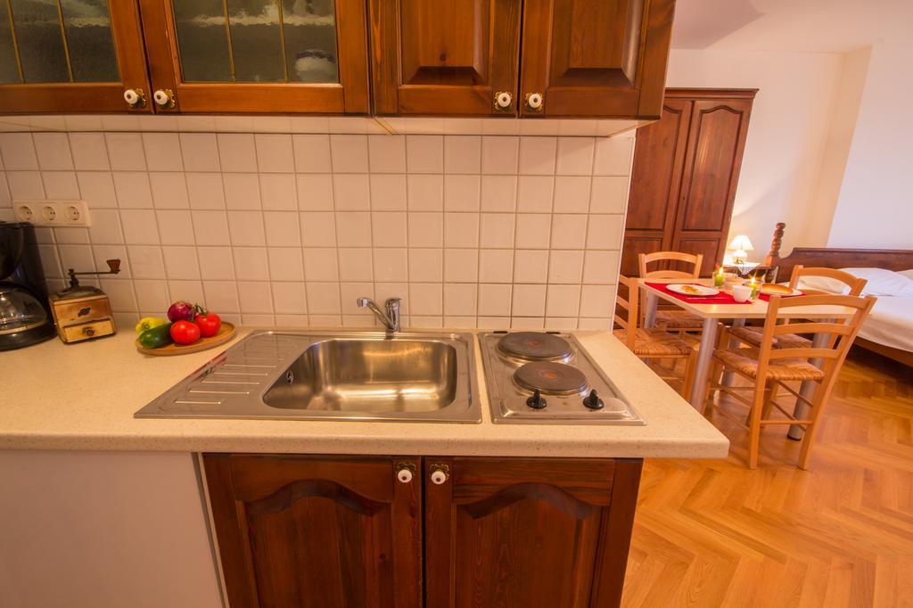 Apartmani Kraljic Dramalj Esterno foto