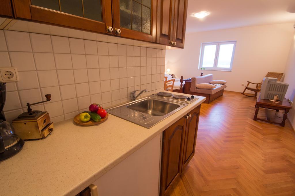 Apartmani Kraljic Dramalj Esterno foto